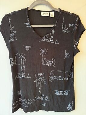 Chico's Travelers Black V-Neck Short Sleeve Tee monkey pattern size 0 (2-4)